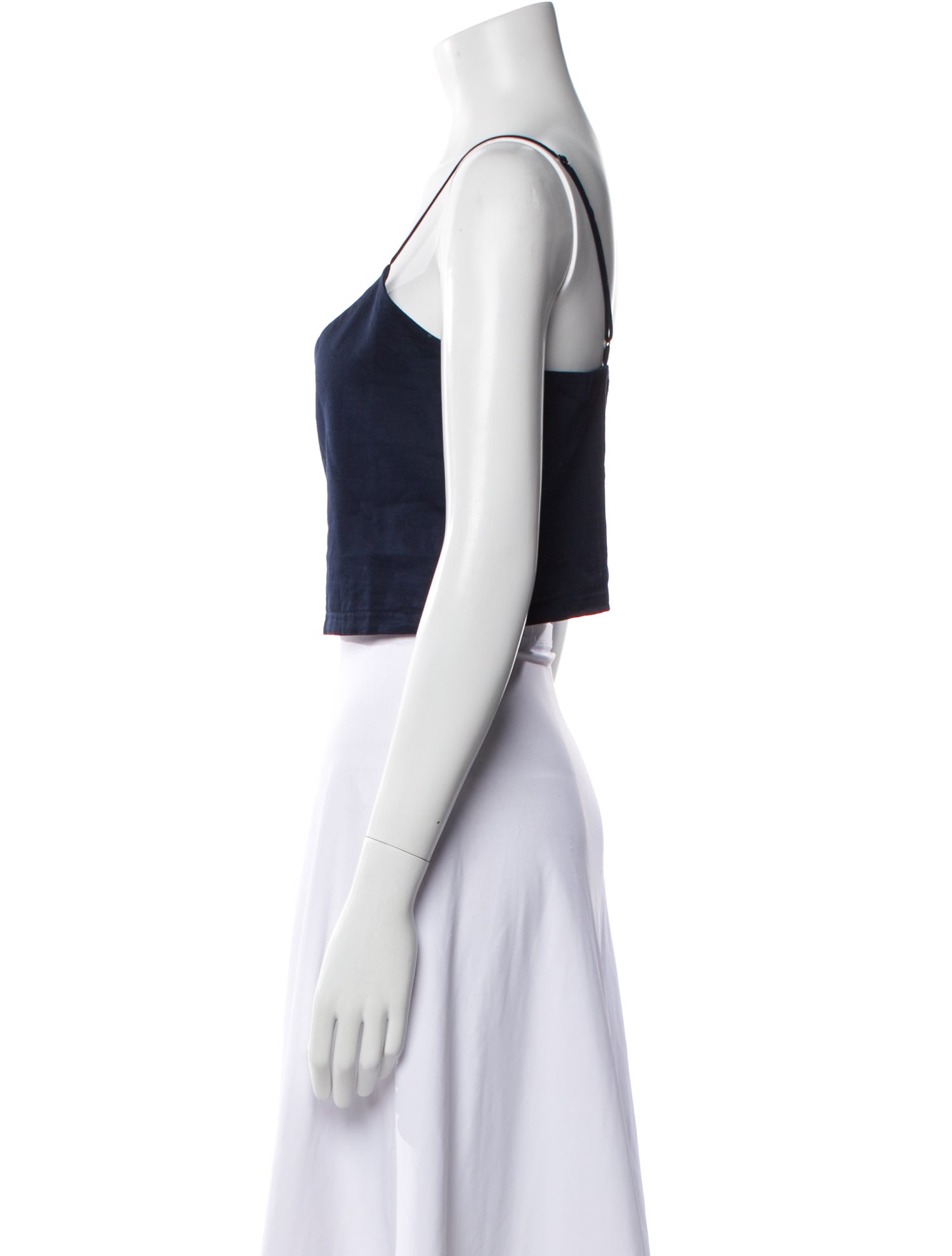 Leset V-Neck Sleeveless Crop Top